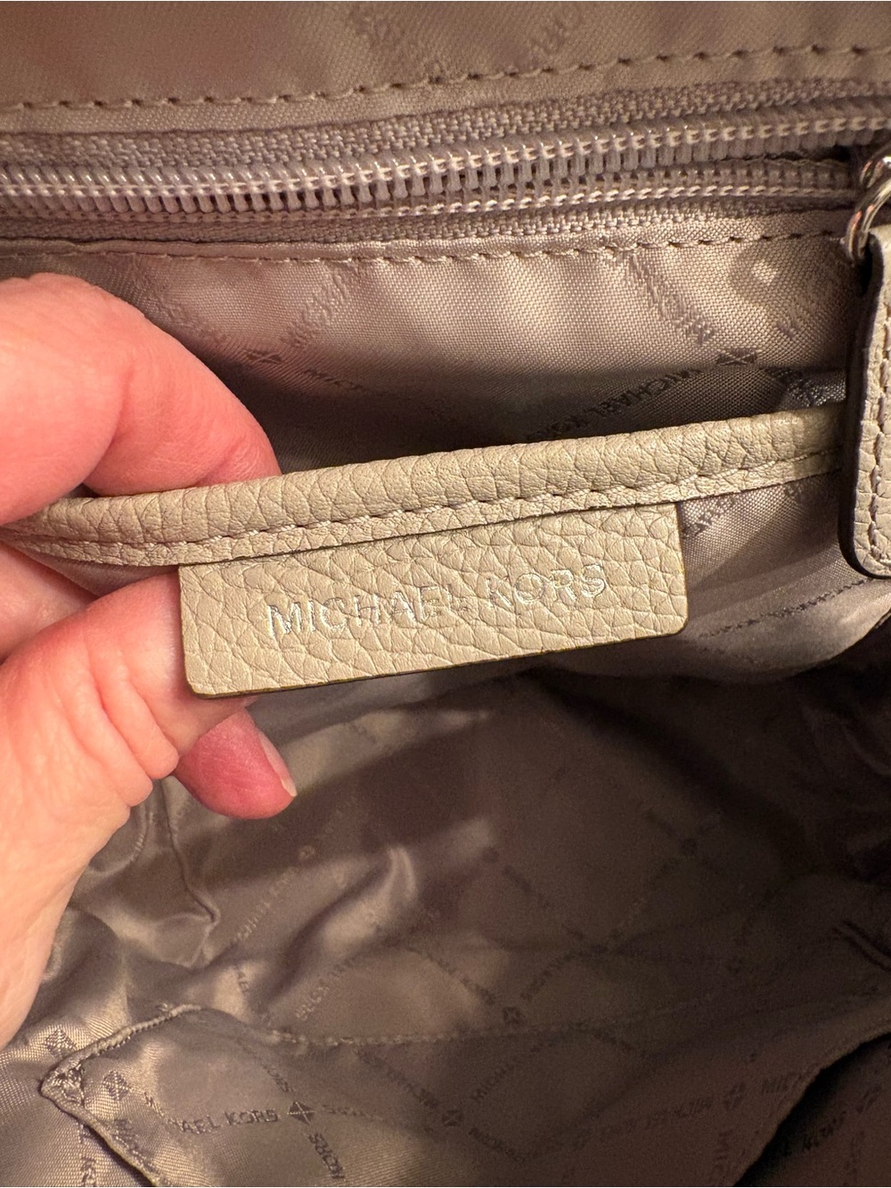 Michael Kors Pebbled Leather Mini Backpack NWOT Dove Gray Silver Hardware - Picture 8 of 9